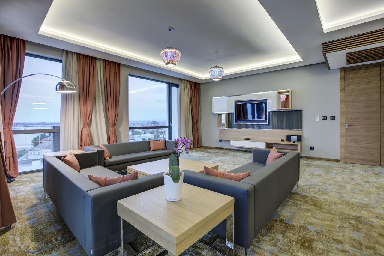 Merit Grand Mosta Spa Hotel & Casino Свиленград Экстерьер фото