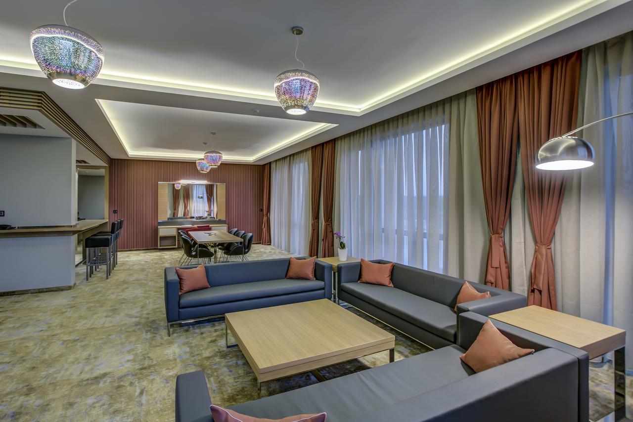 Merit Grand Mosta Spa Hotel & Casino Свиленград Экстерьер фото