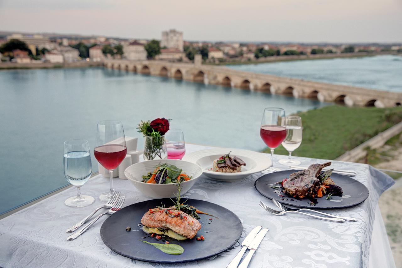 Merit Grand Mosta Spa Hotel & Casino Свиленград Экстерьер фото